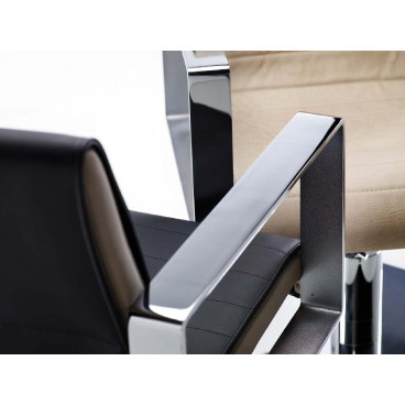 Кресло парикмахерское BLADE 