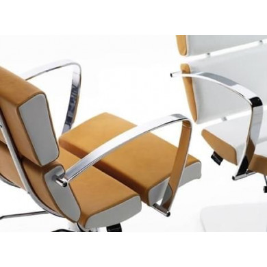 Кресло парикмахерское COBRA METAL 